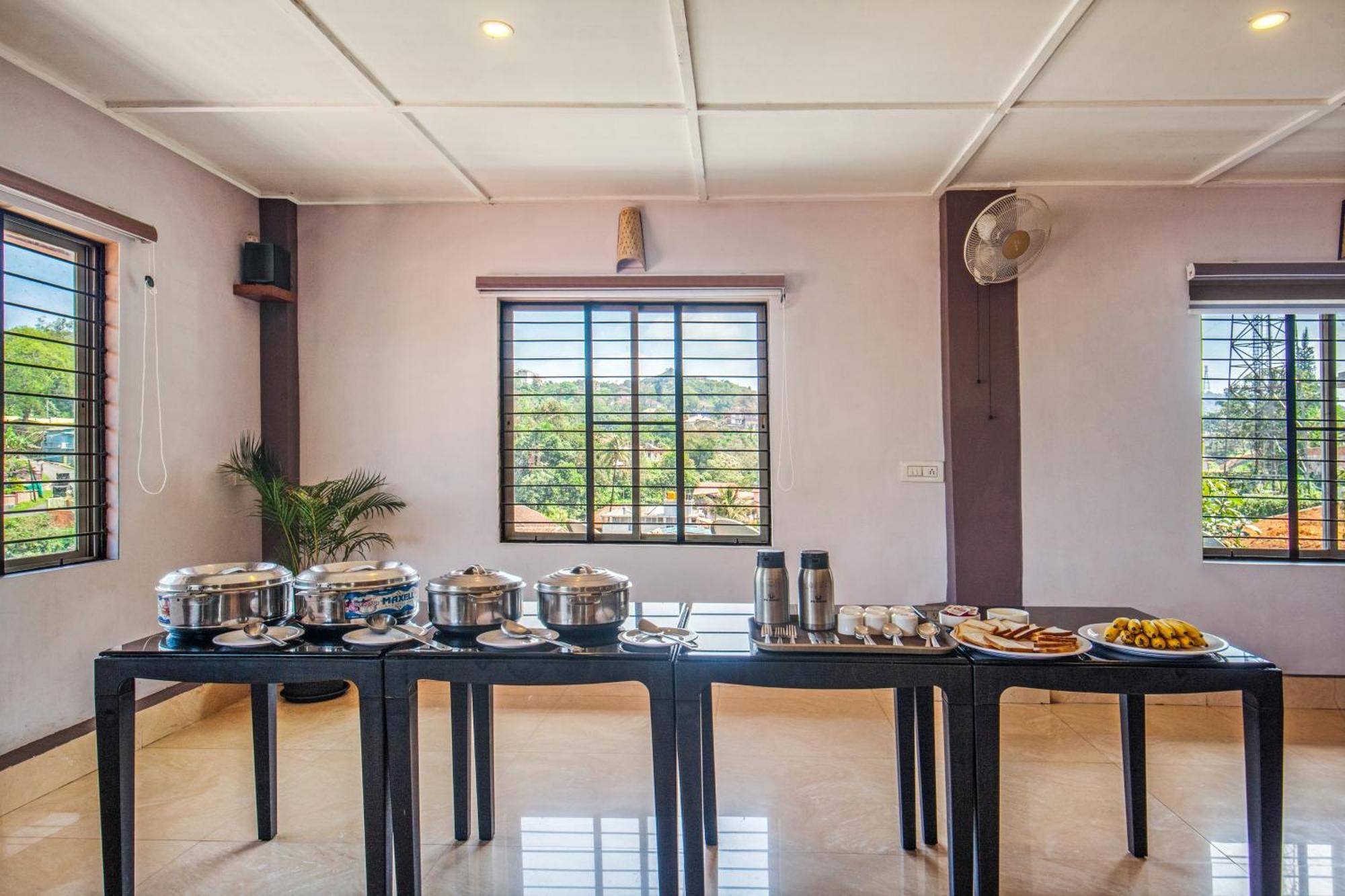 Hotel Treebo New Redfern, Madikeri Zewnętrze zdjęcie